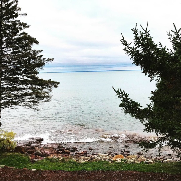 Meet your Posher, Pam - Picture 2 of 3